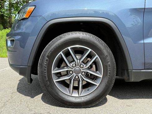 Used 2020 Jeep Grand Cherokee Limited AWD/4WD image 7