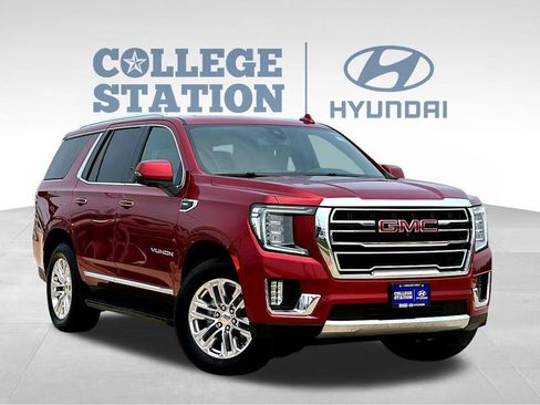 Used 2021 GMC Yukon SLT w/ SLT Premium Package RWD image 3