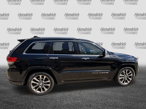Used 2017 Jeep Grand Cherokee Overland image 11