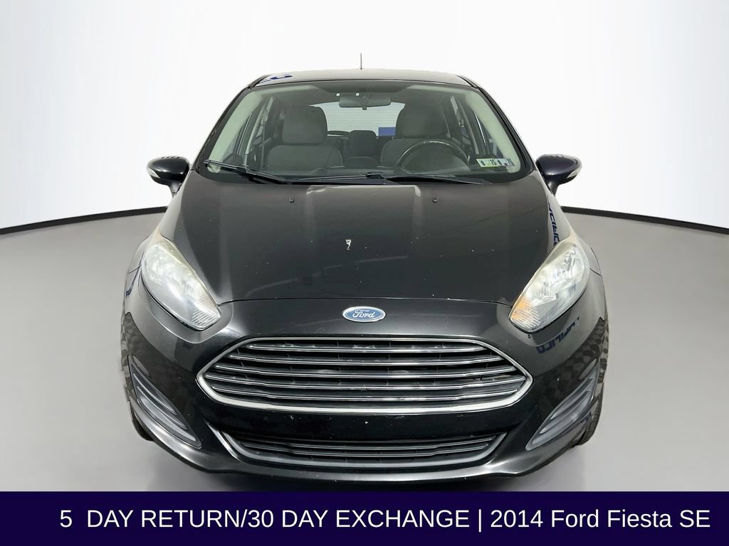 Used 2014 Ford Fiesta SE w/ Comfort Package FWD image 3