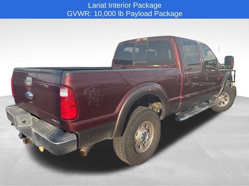 Used 2015 Ford F250 Lariat w/ Lariat Interior Package image 3