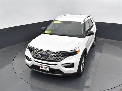 Certified 2023 Ford Explorer Limited image 32
