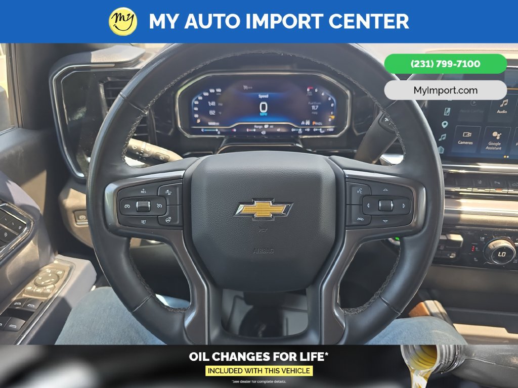Used 2024 Chevrolet Silverado 3500 High Country w/ Technology Package AWD/4WD image 11