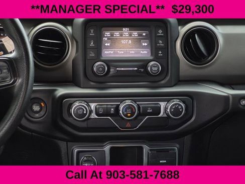 Used 2021 Jeep Gladiator Sport AWD/4WD image 26
