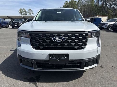 New 2026 Ford Maverick XLT AWD/4WD image 3