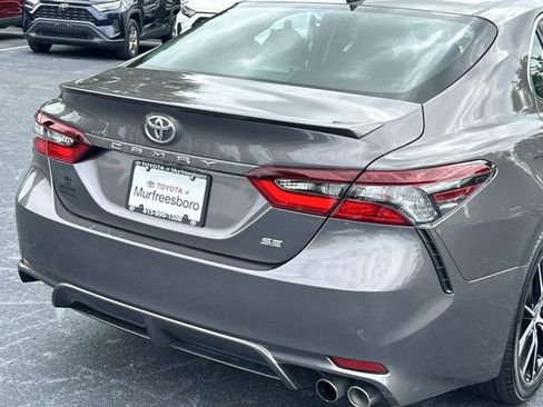 Used 2023 Toyota Camry SE FWD image 11