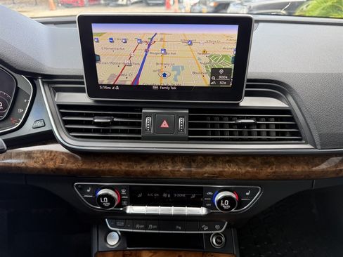 Used 2018 Audi Q5 2.0T Premium Plus w/ Premium Plus Package AWD/4WD image 27