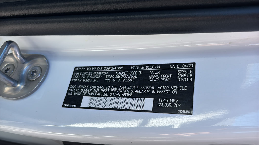 Certified 2023 Volvo C40 P8 Recharge Plus w/ Climate Package AWD/4WD image 32