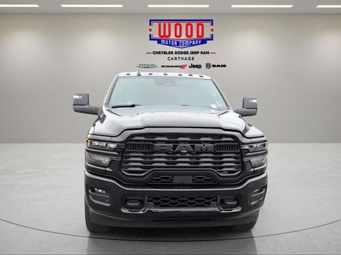 New 2026 RAM 2500 Big Horn AWD/4WD image 9
