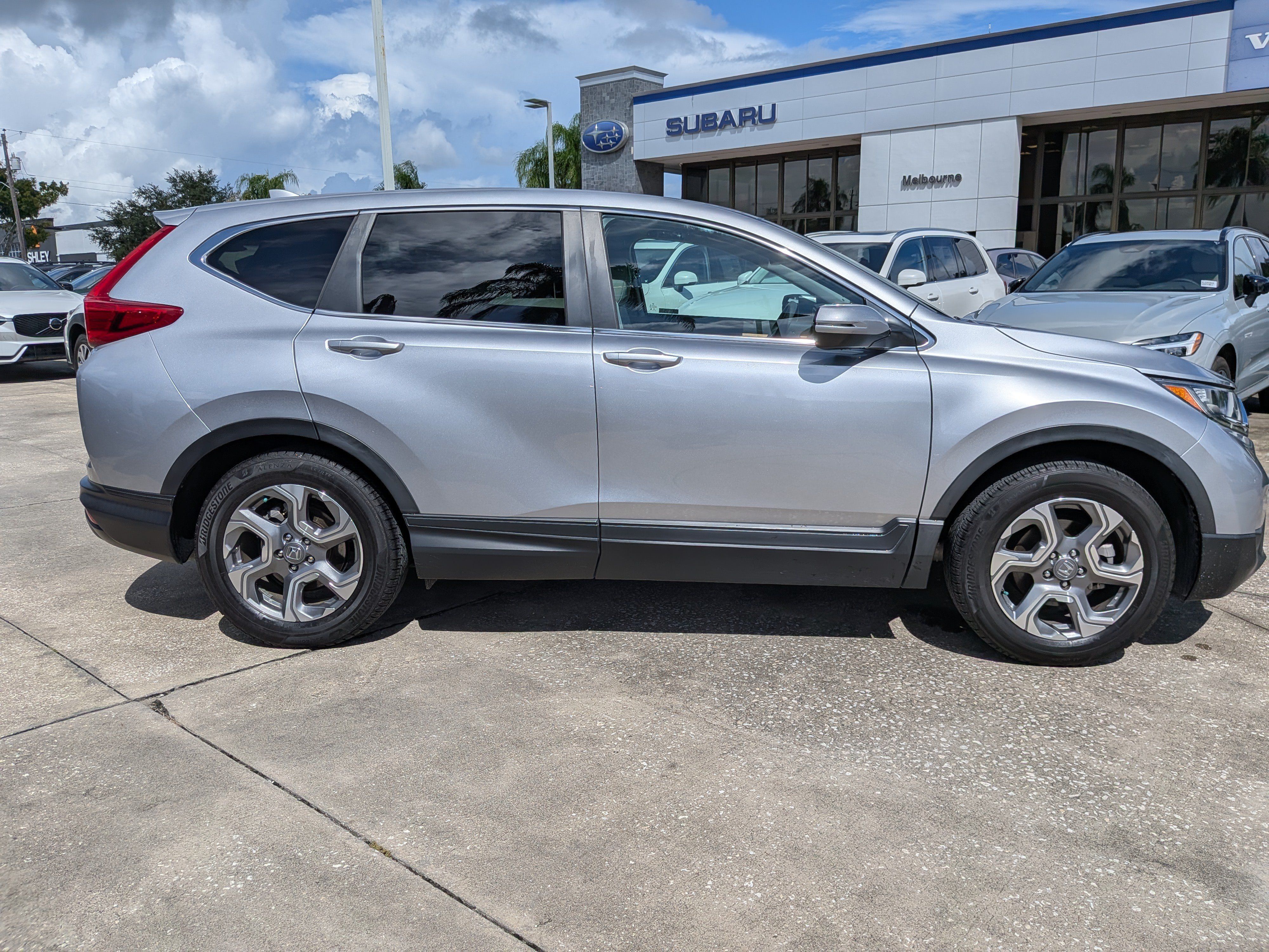 Used 2018 Honda CR-V EX image 3