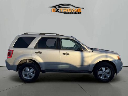 Used 2011 Ford Escape XLT w/ 201A Rapid Spec Order Code AWD/4WD image 7