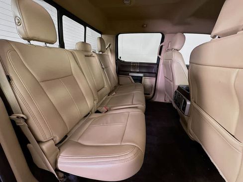 Used 2018 Ford F150 Lariat image 31