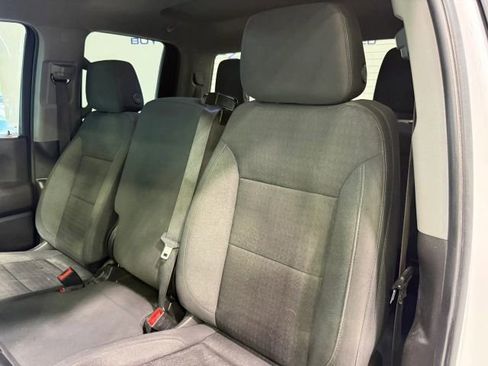 Used 2023 Chevrolet Silverado 1500 Custom RWD image 19