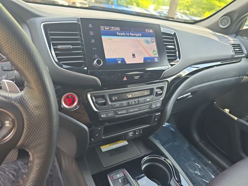 Used 2023 Honda Ridgeline Black Edition image 19
