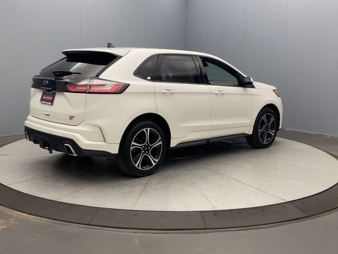 Used 2022 Ford Edge ST AWD/4WD image 5