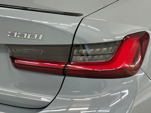 Used 2023 BMW 330i Sedan w/ M Sport Package RWD image 23