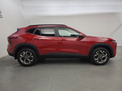 New 2026 Chevrolet Trax LT w/ Driver Confidence Package image 9