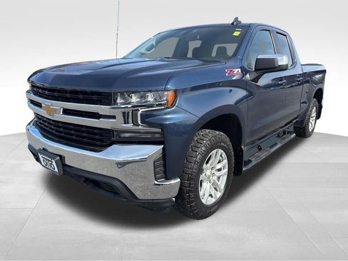 Used 2022 Chevrolet Silverado 1500 LT image 3