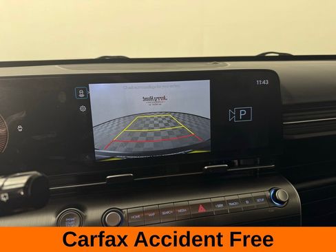 Used 2025 Hyundai Kona SEL image 3