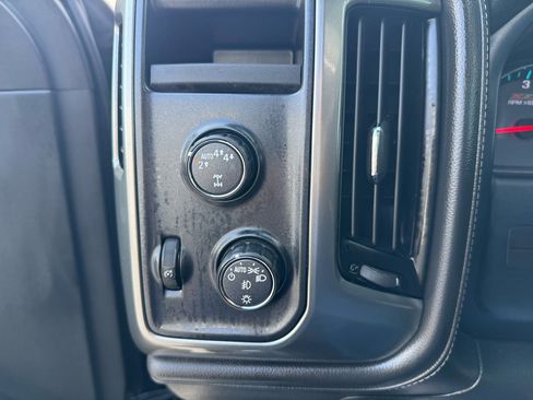 Used 2018 Chevrolet Silverado 1500 LTZ Z71 w/ LTZ Plus Package image 24