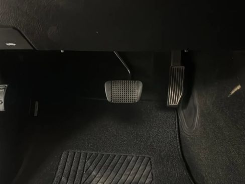 Used 2017 Chevrolet Colorado Z71 AWD/4WD image 26
