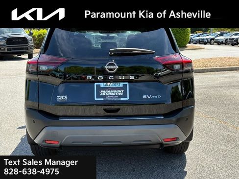 Used 2023 Nissan Rogue SV w/ SV Premium B Package AWD/4WD image 5
