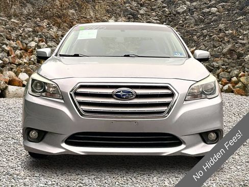 Used 2015 Subaru Legacy 3.6R Limited AWD/4WD image 3