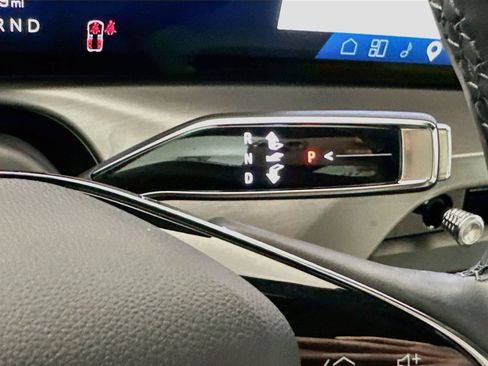 Used 2026 Cadillac Vistiq Sport w/ LPO, Floor Liner Package AWD/4WD image 18