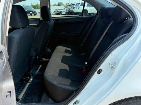 Used 2015 Mitsubishi Lancer ES FWD image 27