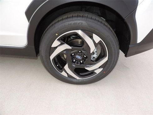 New 2026 Subaru Crosstrek 2.5i Limited image 9