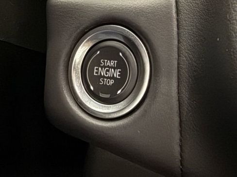 Used 2024 Chevrolet Tahoe LT w/ Luxury Package RWD image 15