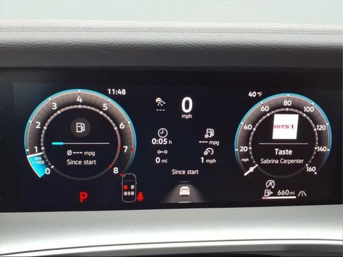 New 2026 Volkswagen Tiguan SE image 25