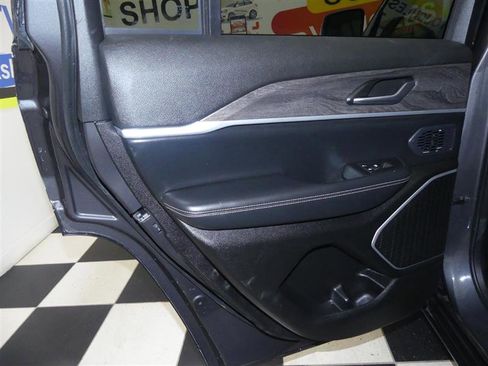 Used 2024 Jeep Grand Cherokee Limited 4xe image 27