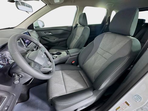New 2026 Nissan Rogue SV FWD image 11