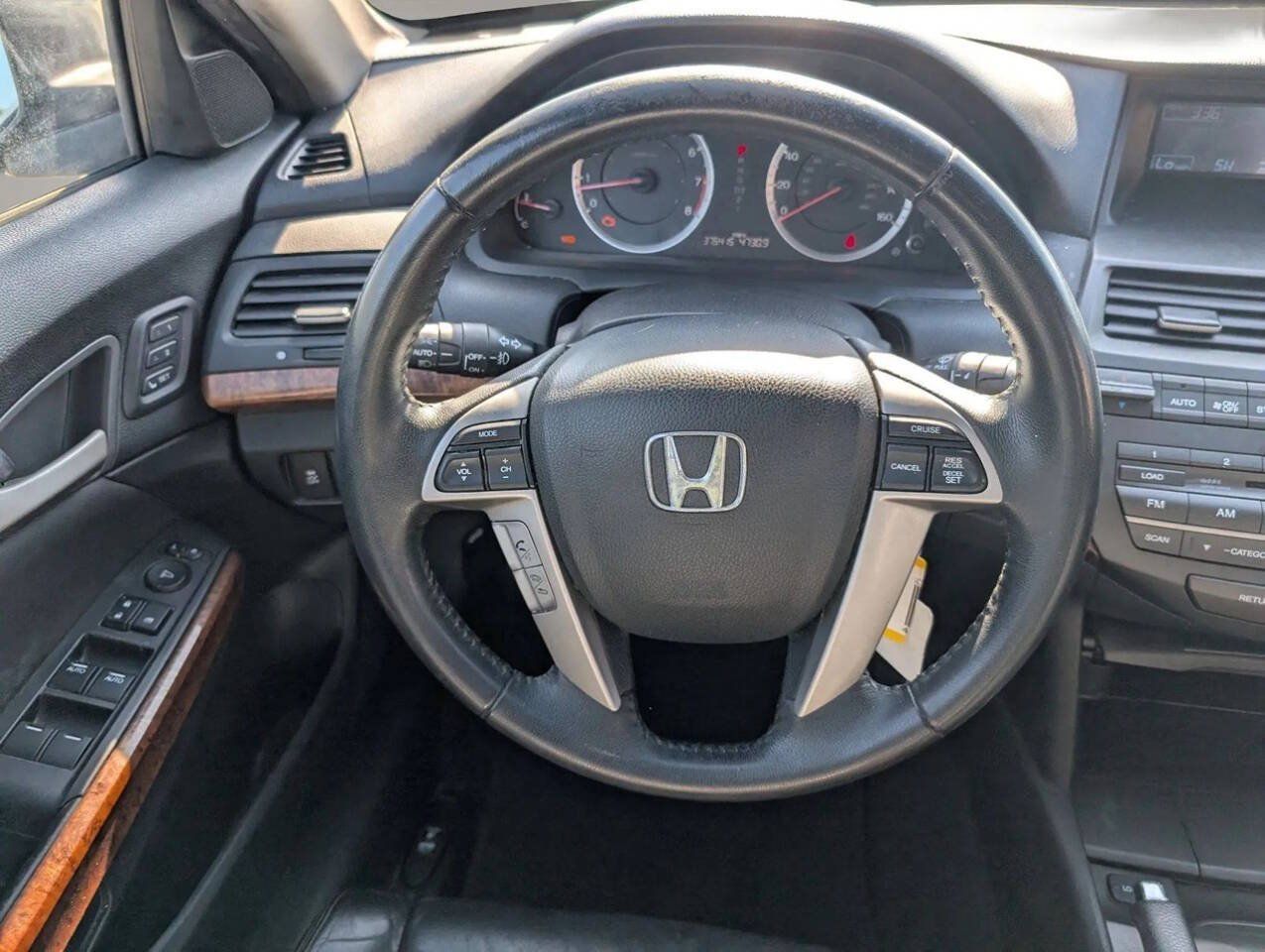 Used 2012 Honda Accord EX-L image 40