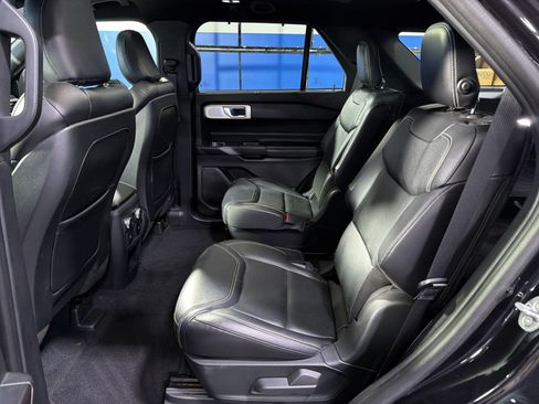 Used 2020 Ford Explorer ST w/ Premium Technology Package AWD/4WD image 31