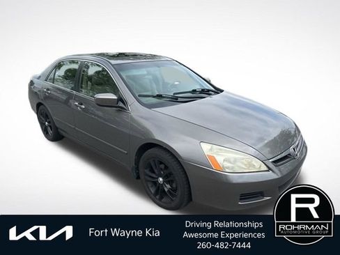 Used 2006 Honda Accord EX image 8