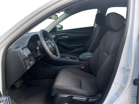 Used 2023 Honda Accord LX image 14
