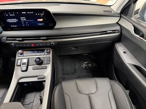 Used 2025 Hyundai Palisade SEL FWD image 38