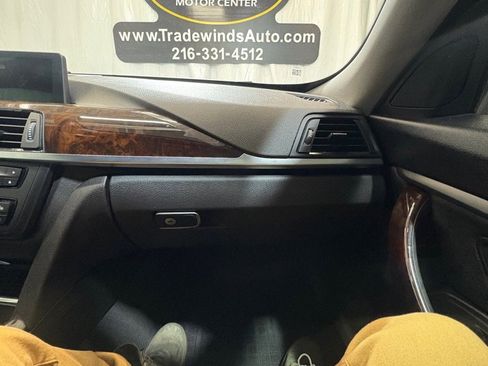 Used 2015 BMW 328i Gran Turismo xDrive image 23