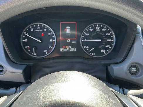 Certified 2025 Subaru Crosstrek 2.0i Premium image 13