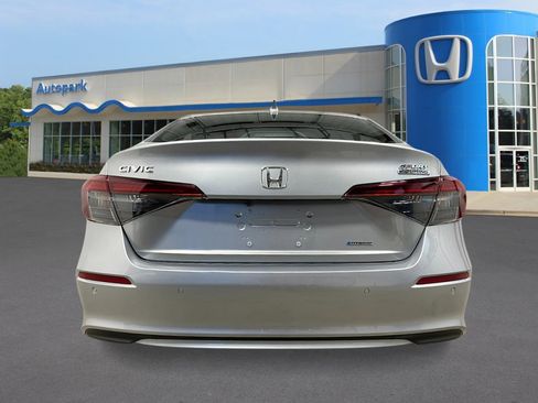 New 2026 Honda Civic Sport Touring image 4