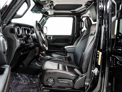 Used 2023 Jeep Wrangler Unlimited Rubicon 392 w/ Dual Top Group AWD/4WD image 16