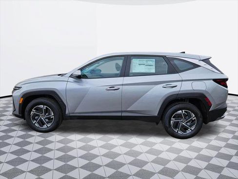 New 2026 Hyundai Tucson Blue SE AWD/4WD image 3