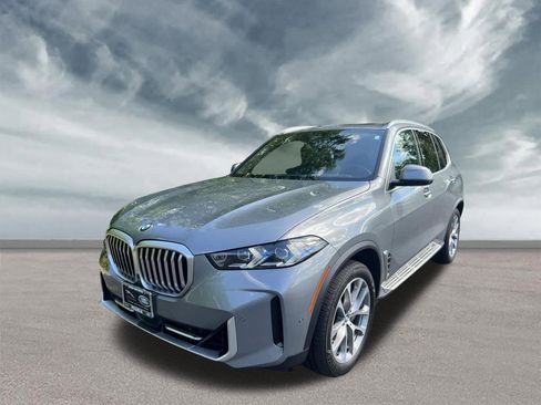 Used 2024 BMW X5 xDrive40i w/ Premium Package AWD/4WD image 1