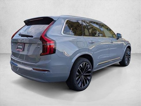 New 2026 Volvo XC90 T8 Ultra w/ Protection Package image 2