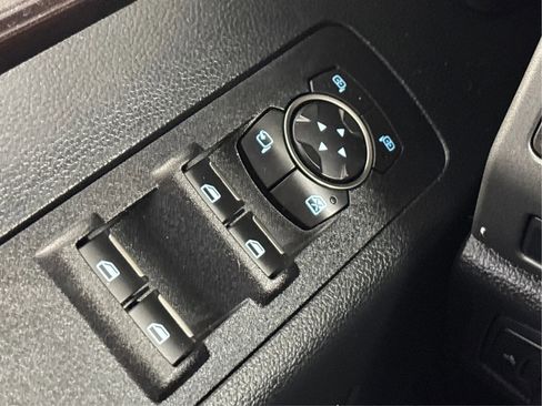 Used 2019 Ford F150 Raptor w/ Equipment Group 802A Luxury image 42