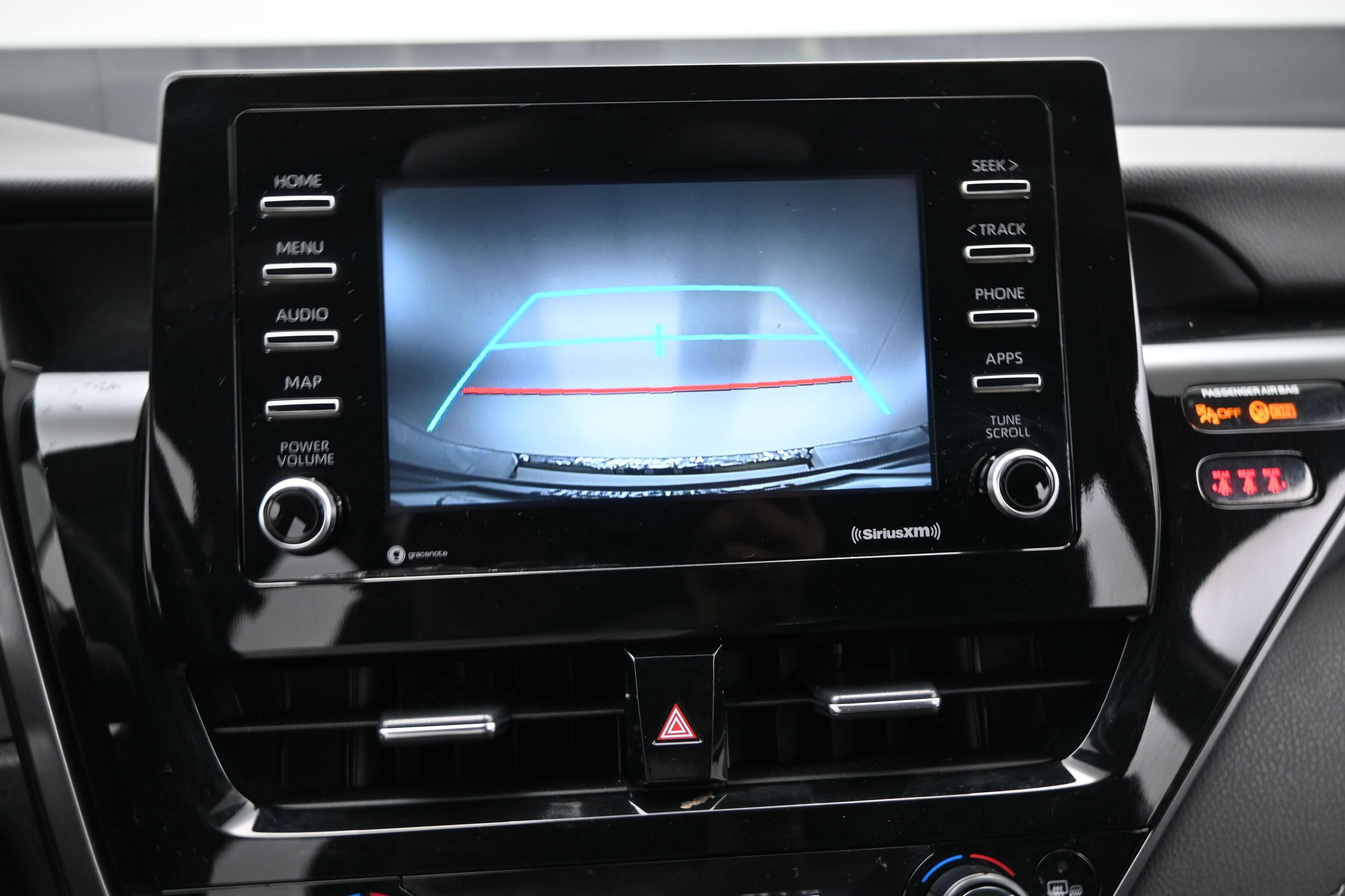 Used 2023 Toyota Camry SE FWD image 20
