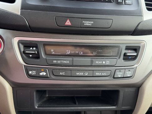 Used 2019 Honda Pilot LX image 23