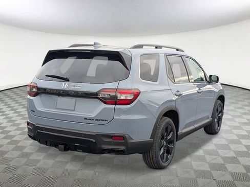 New 2026 Honda Pilot Black Edition image 6